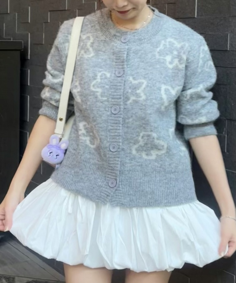 프린 플라워 니트 가디건 그레이
