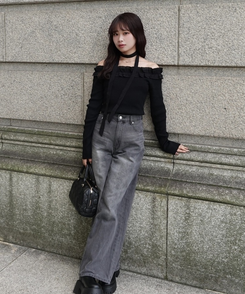 프릴 오프숄더 니트 긴팔티 스카프세트 블랙