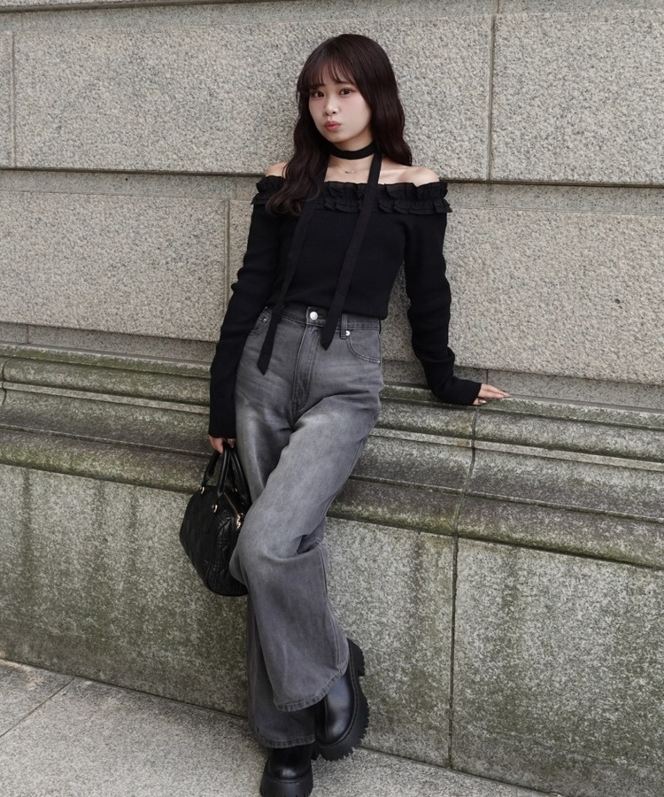 프릴 오프숄더 니트 긴팔티 스카프세트 블랙