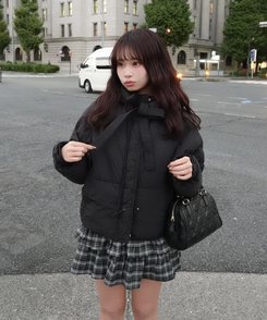 매듭 숏 웰론 패딩 점퍼 블랙