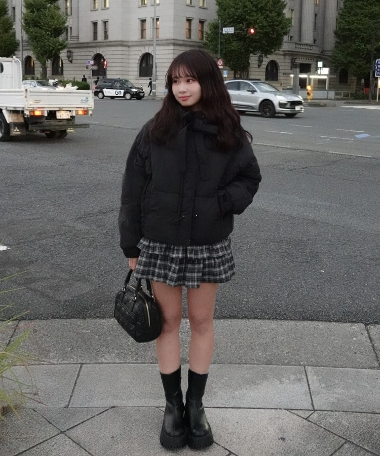 매듭 숏 웰론 패딩 점퍼 블랙