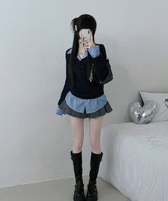 러프브이넥단추셔츠카라레이어드루즈핏니트 네이비