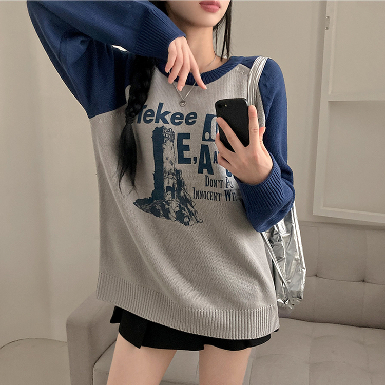 티켄 레터링 배색 라운드 나그랑 루즈핏 니트 딥블루