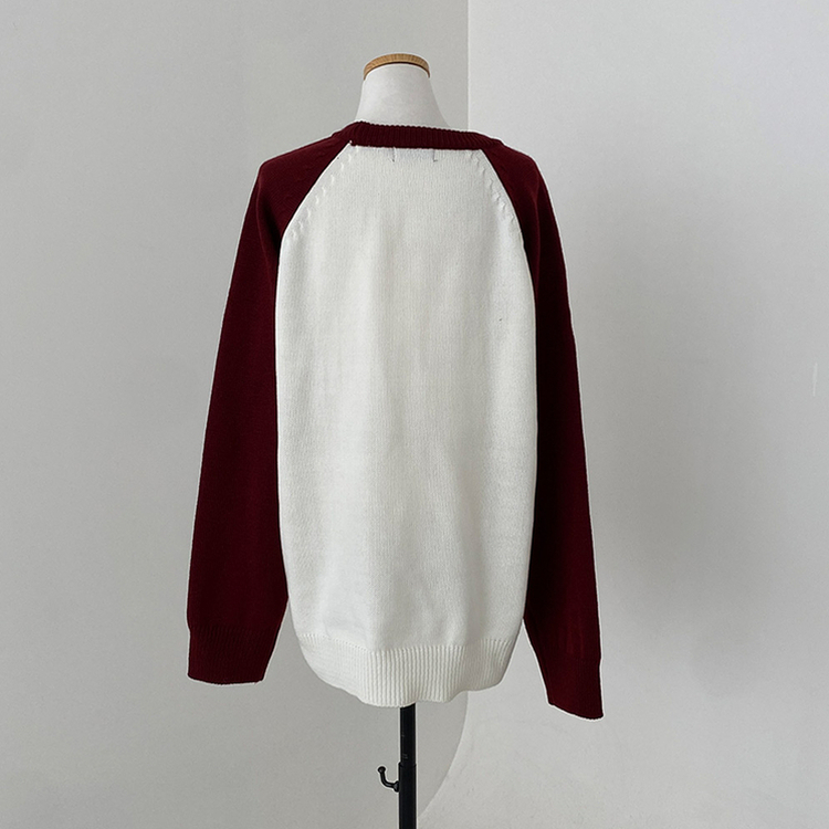 티켄 레터링 배색 라운드 나그랑 루즈핏 니트