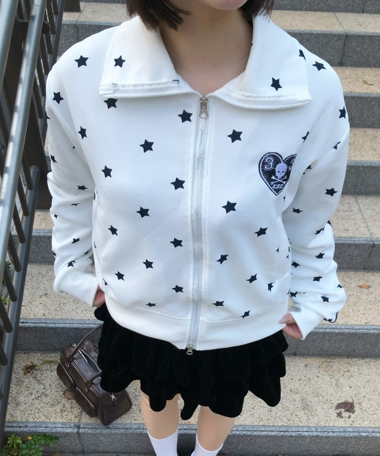 별하트 패치 집업 화이트