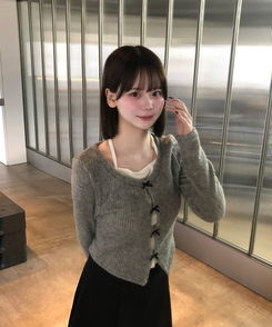 샤샤 리본 일체형 레이어드 니트 그레이