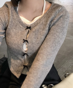 샤샤 리본 일체형 레이어드 니트 그레이