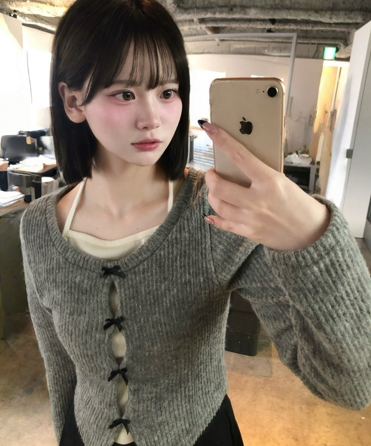 샤샤 리본 일체형 레이어드 니트 그레이