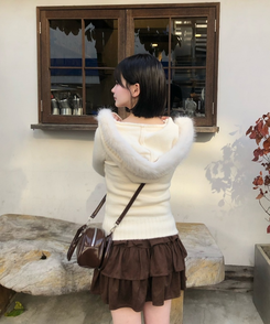 케이블 퍼 후드 니트탑 화이트