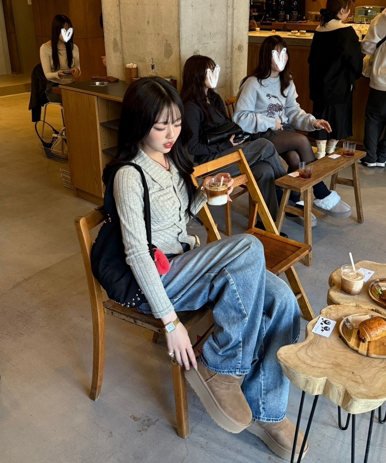 골지 셔링 긴팔티셔츠 베이지