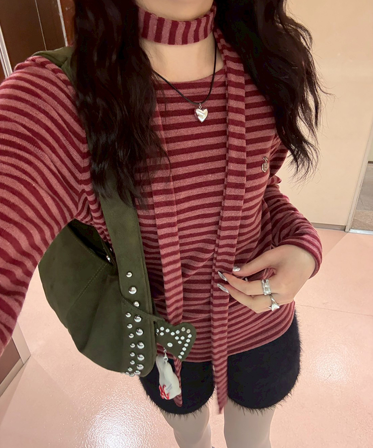 스터드 리머블 숄더백 카키