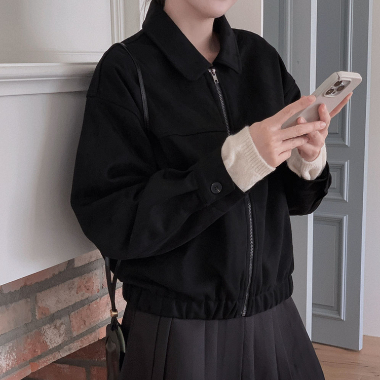 하나쯤은 있어야할 필수템오브제 스웨이드 카라 밴딩 크롭 자켓 점퍼 블랙