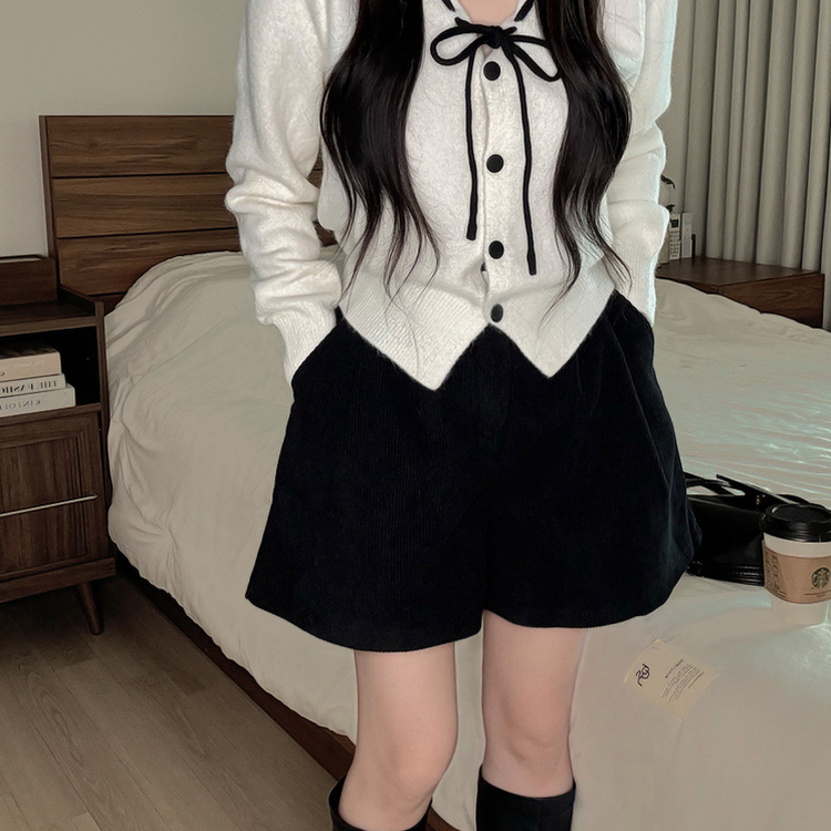 リボンボタンVネックニットカーディガン WHITE