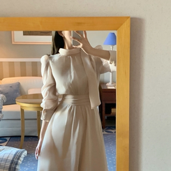 ホルターシフォンシャーリングロングワンピース BEIGE