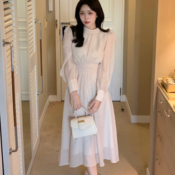 ホルターシフォンシャーリングロングワンピース BEIGE