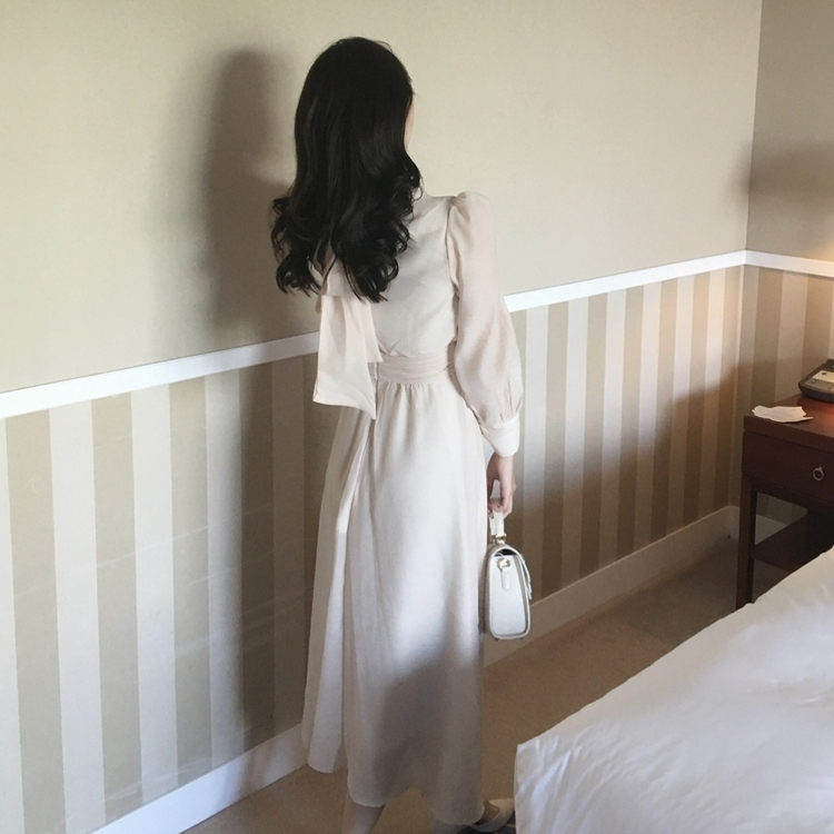 ホルターシフォンシャーリングロングワンピース BEIGE