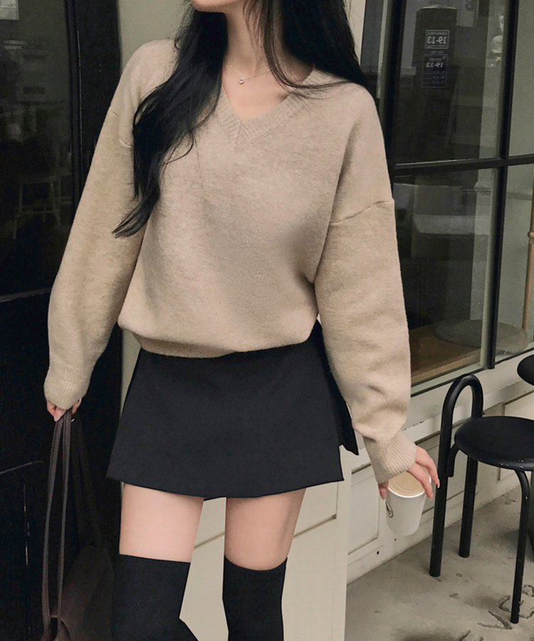 【ベルト付き】モダンスリットミニパンツスカート BLACK