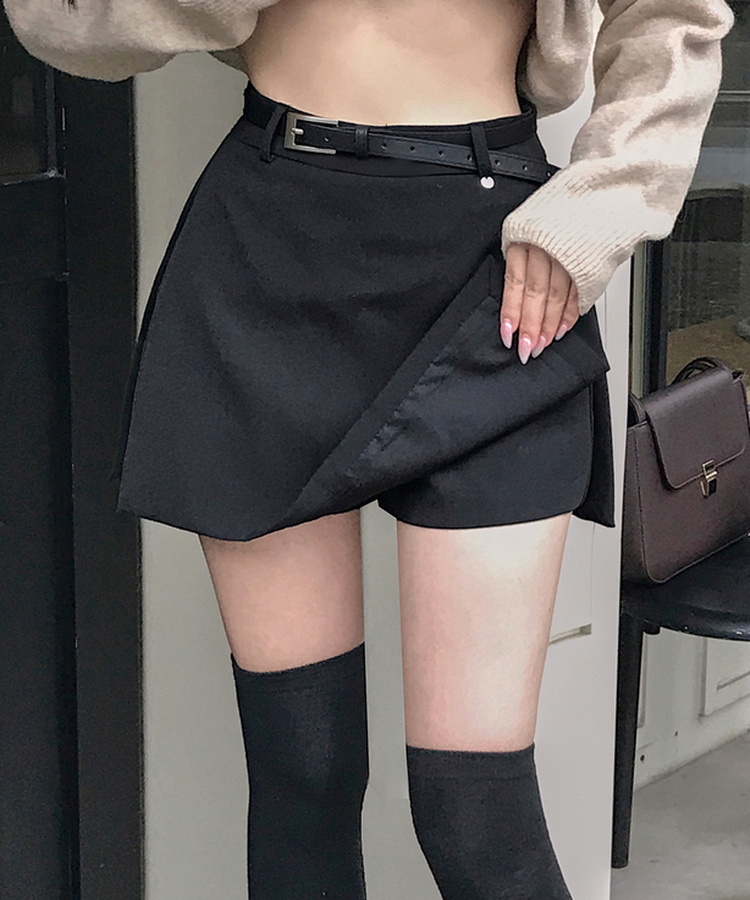 【ベルト付き】モダンスリットミニパンツスカート BLACK