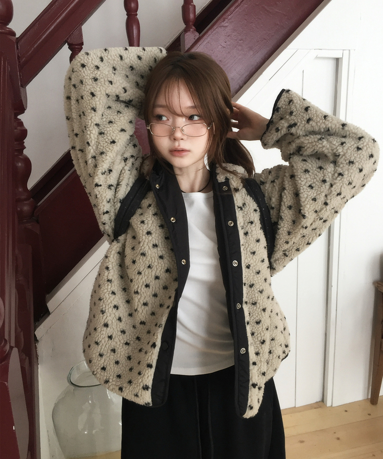 ボアハートドットフードジャンパー｜ジャンパー｜韓国ファッション通販