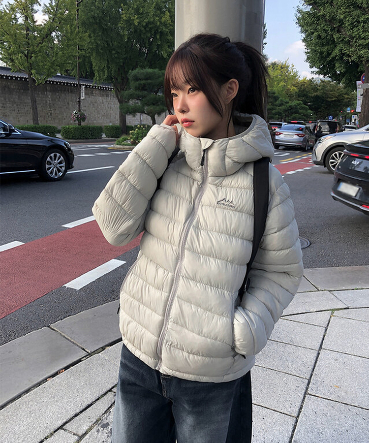 軽量ストリングフードダウンジャンパー GRAY