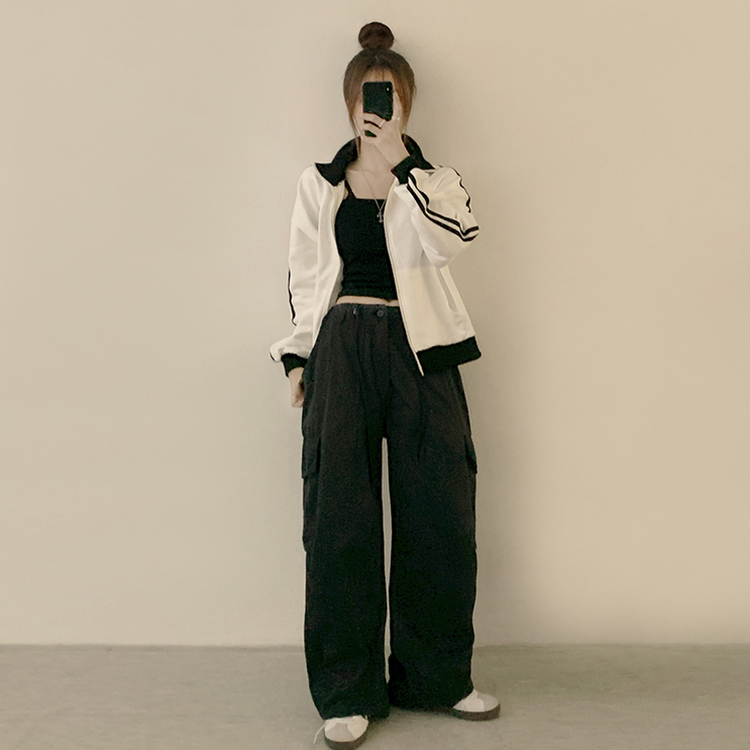 꾸안꾸 무드의 자수 두줄 배색 가을 긴팔 오버핏 집업 겨울 아우터 트레이닝 져지 하이넥 맨투맨 5color 화이트