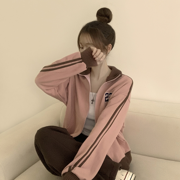 꾸안꾸 무드의 자수 두줄 배색 가을 긴팔 오버핏 집업 겨울 아우터 트레이닝 져지 하이넥 맨투맨 5color 핑크