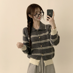 실물보장 귀여운 무드의 미미 라인 오버핏 스트라이프 가을 긴팔 니트 가디건 그레이