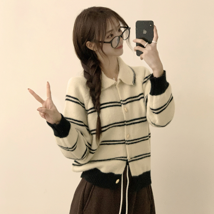 실물보장 귀여운 무드의 미미 라인 오버핏 스트라이프 가을 긴팔 니트 가디건 아이보리