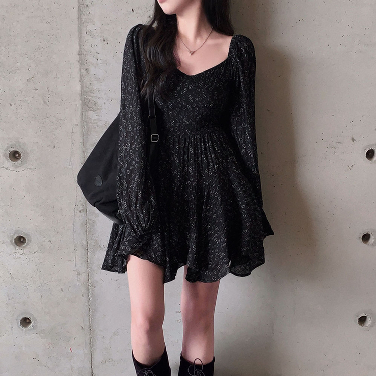 블랙스완 퍼프 잔꽃 언발 미디 원피스 블랙