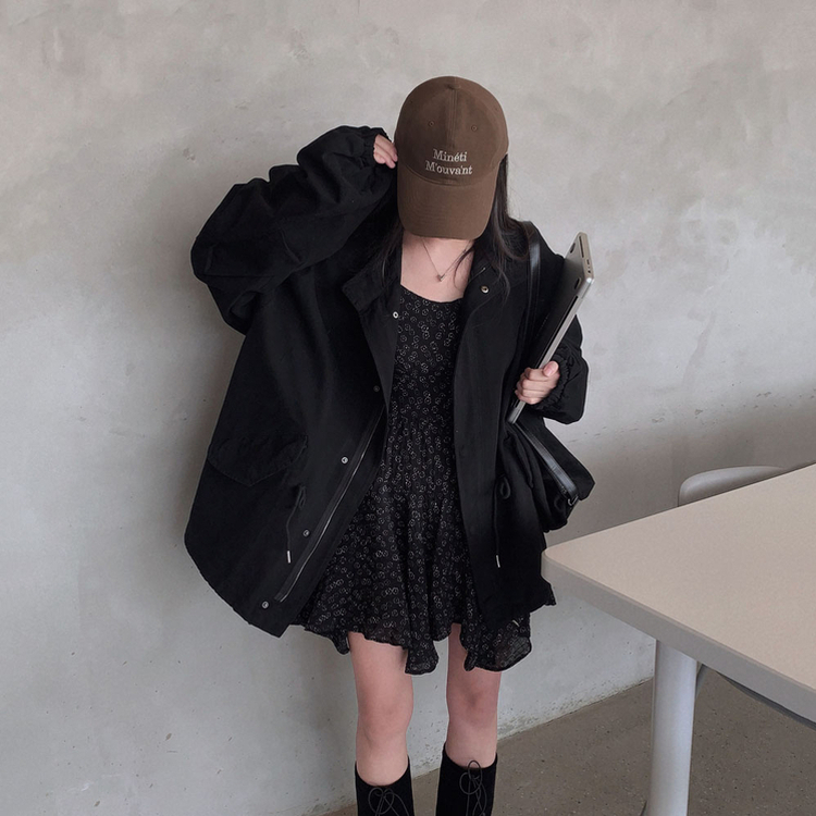 블랙스완 퍼프 잔꽃 언발 미디 원피스 블랙