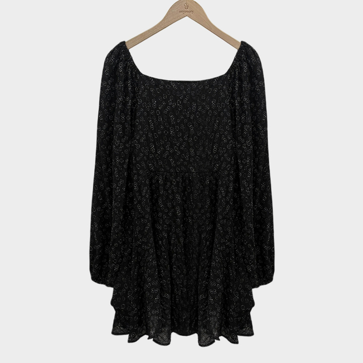 블랙스완 퍼프 잔꽃 언발 미디 원피스