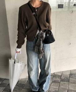 ラウンドネックカーディガン BROWN