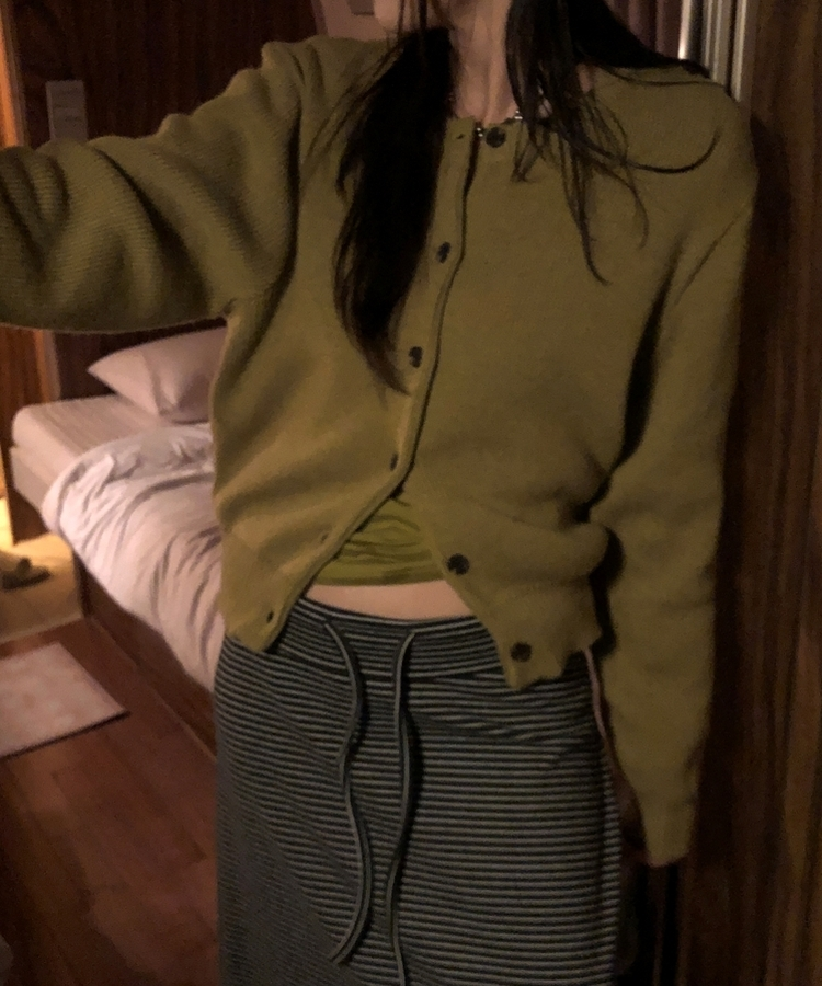 ラウンドネックカーディガン OLIVE