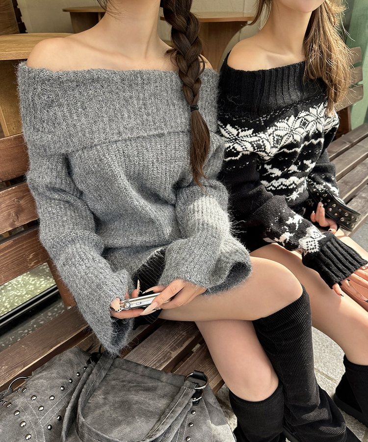 루즈핏 여리여리 오프숄더 니트 그레이
