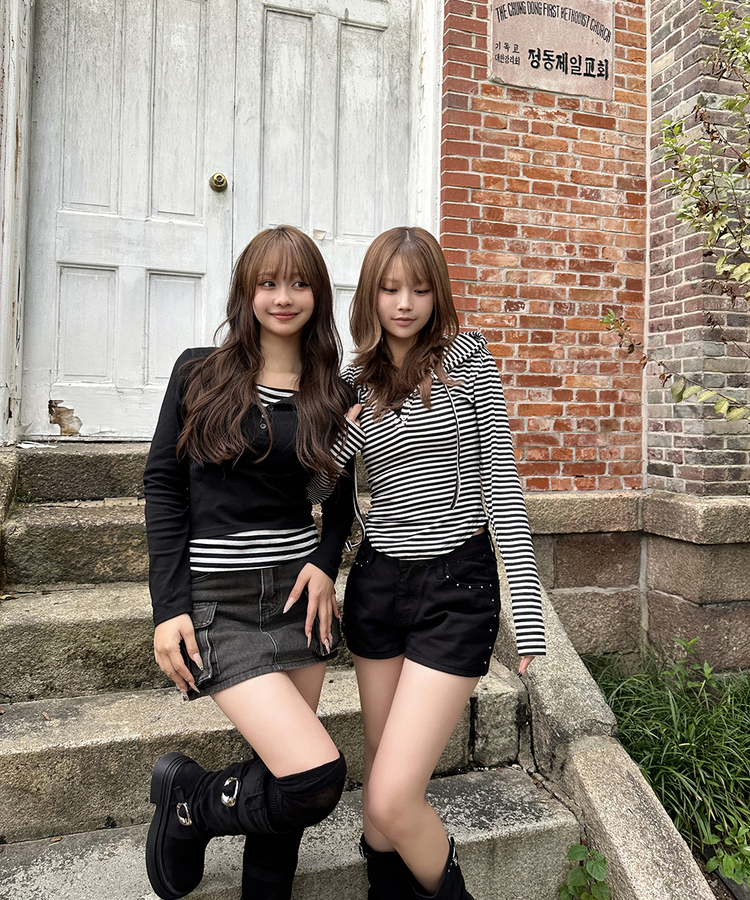 スタッズショートパンツ BLACK