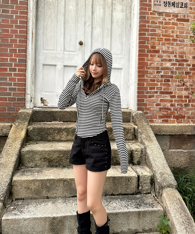 スタッズショートパンツ BLACK