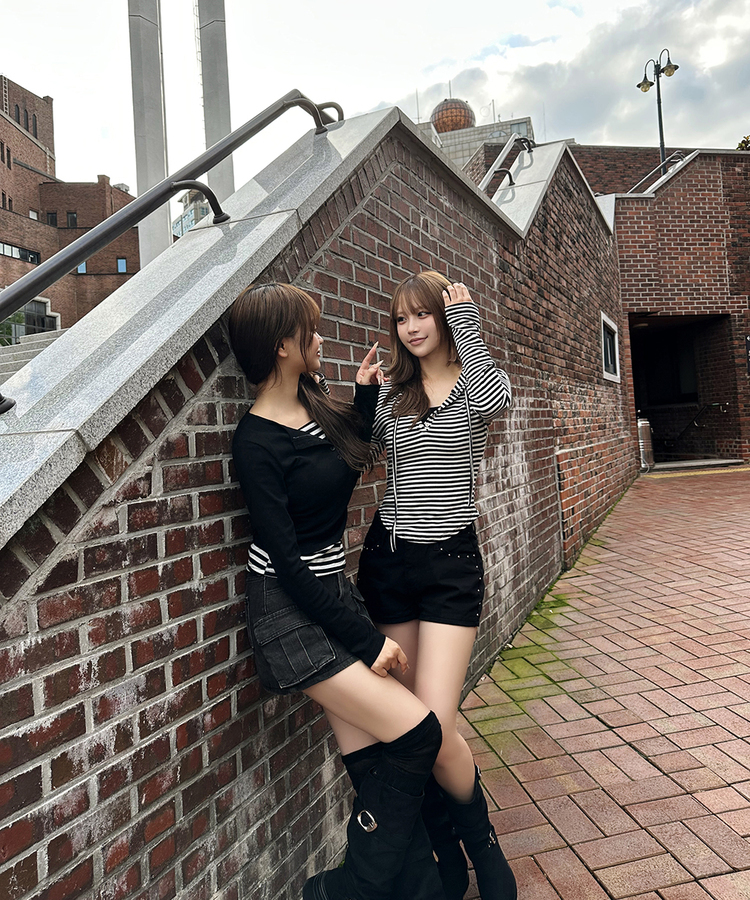 スタッズショートパンツ BLACK