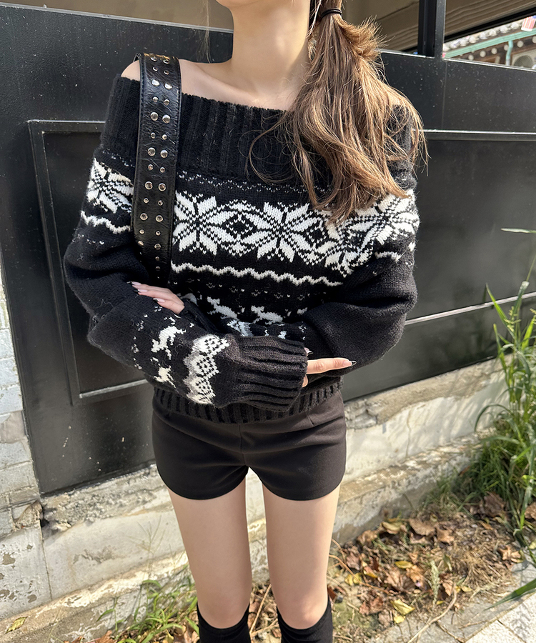 ノルディックオフショルダーニット BLACK