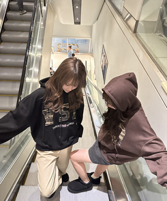 USAデザインパーカー BROWN