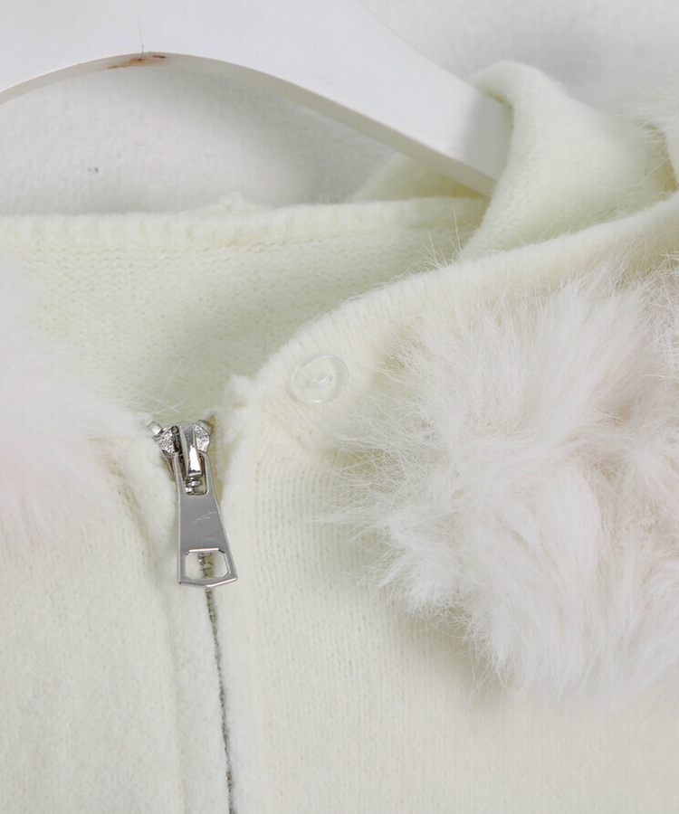 フェイクファーニットジップアップ