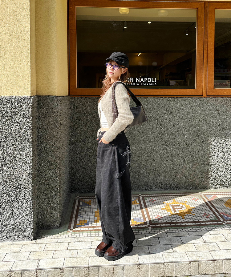 スタッズショルダーバッグ DARK BROWN