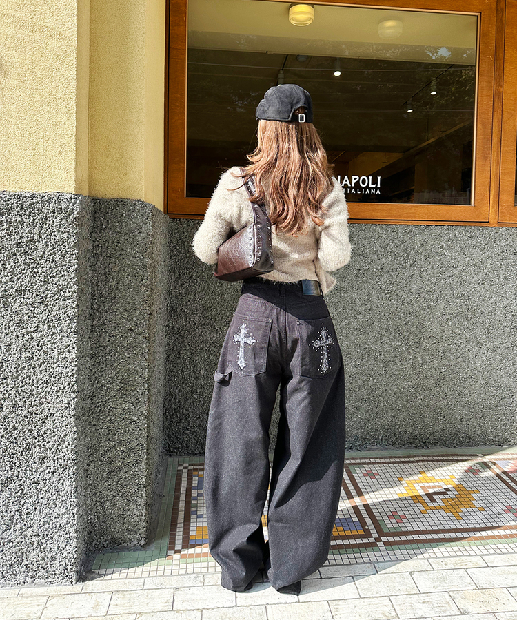 スタッズショルダーバッグ DARK BROWN