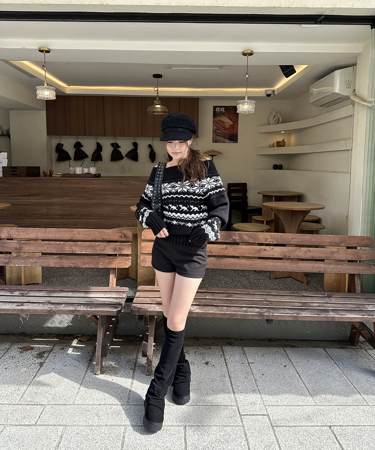 スタッズショルダーバッグ BLACK