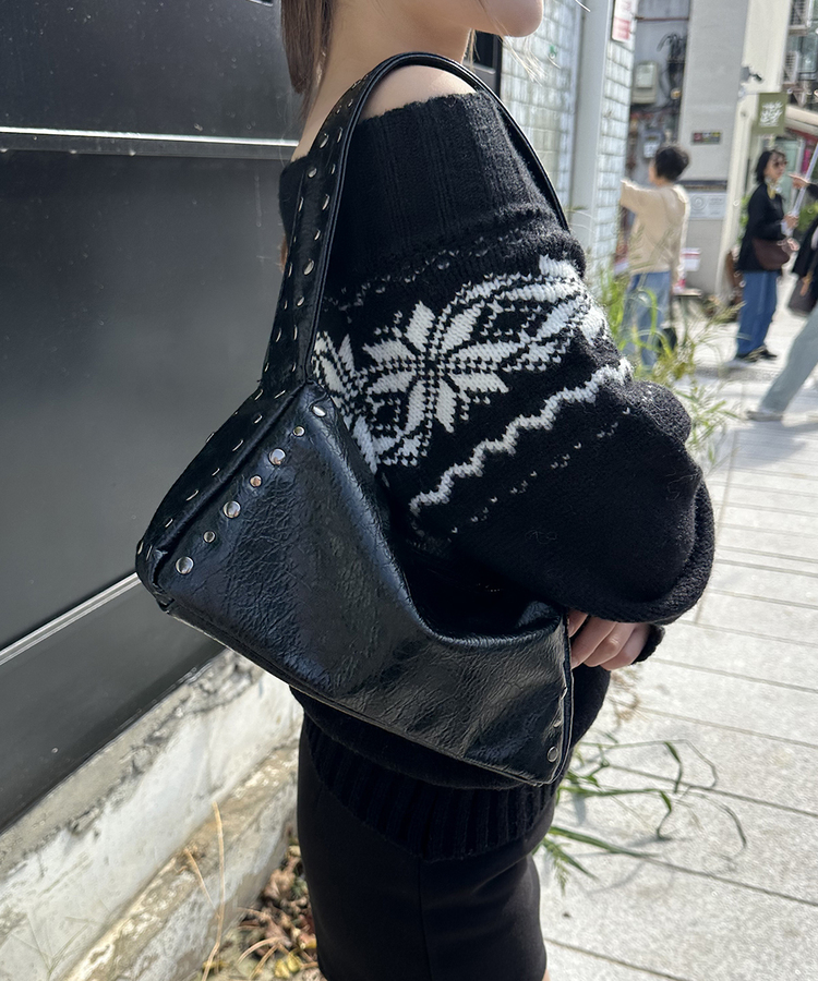スタッズショルダーバッグ BLACK