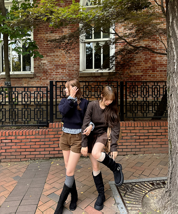 베이직 데일리 하이 니삭스  베이지