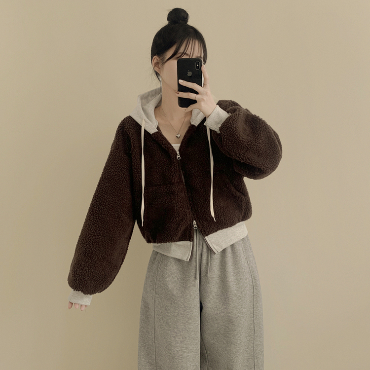 양털 뽀글이 배색 투웨이 스트링 오버핏 덤블 크롭 후드집업 점퍼 밤색