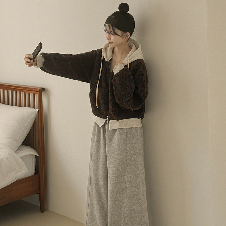 양털 뽀글이 배색 투웨이 스트링 오버핏 덤블 크롭 후드집업 점퍼 밤색