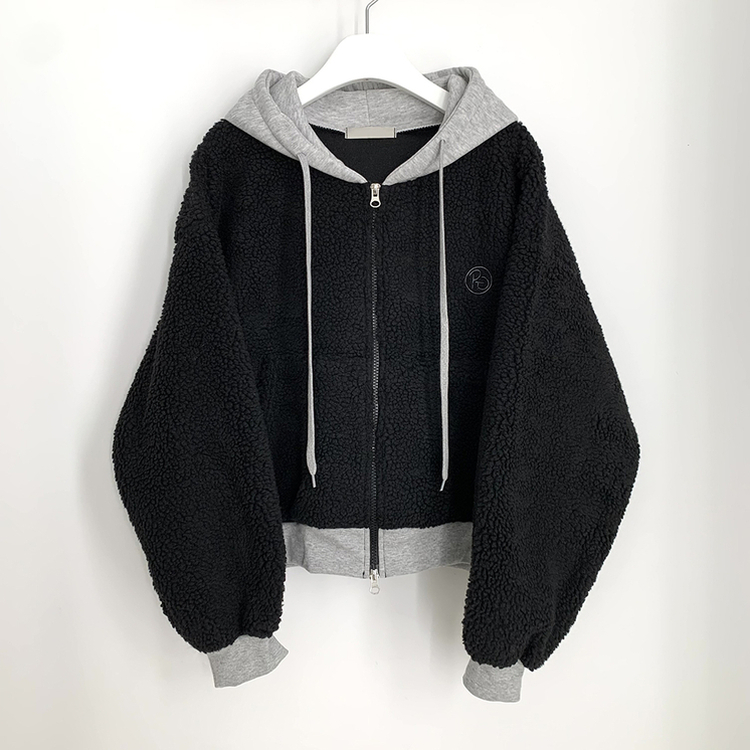 양털 뽀글이 배색 투웨이 스트링 오버핏 덤블 크롭 후드집업 점퍼