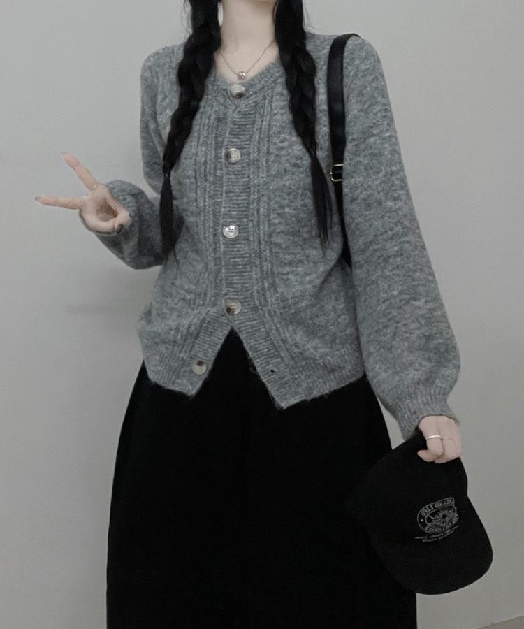 시그니처라운드벌룬루즈핏니트가디건