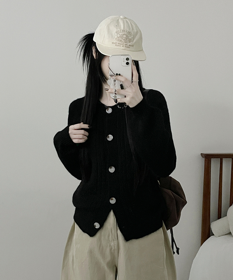 시그니처라운드벌룬루즈핏니트가디건